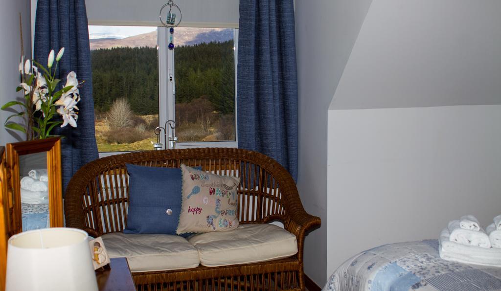 An Cois Na H-Aibhne Apartamento Skeabost Quarto foto
